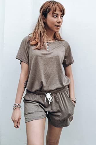 414IUovSlWL.jpg Two Piece Outfits for Women Lounge Sets Button Down Top and Shorts Set Sweatsuits with Pockets