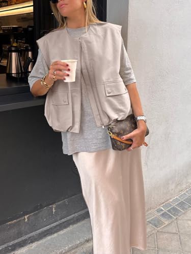 41cktUkiiLL.jpg Women's Casual Zip Up Vest Cargo Ruched Hem Lightweight Sleeveless Blazer Oversized Jackets Top with Pockets