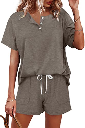 41v34-wKuxL.jpg Two Piece Outfits for Women Lounge Sets Button Down Top and Shorts Set Sweatsuits with Pockets